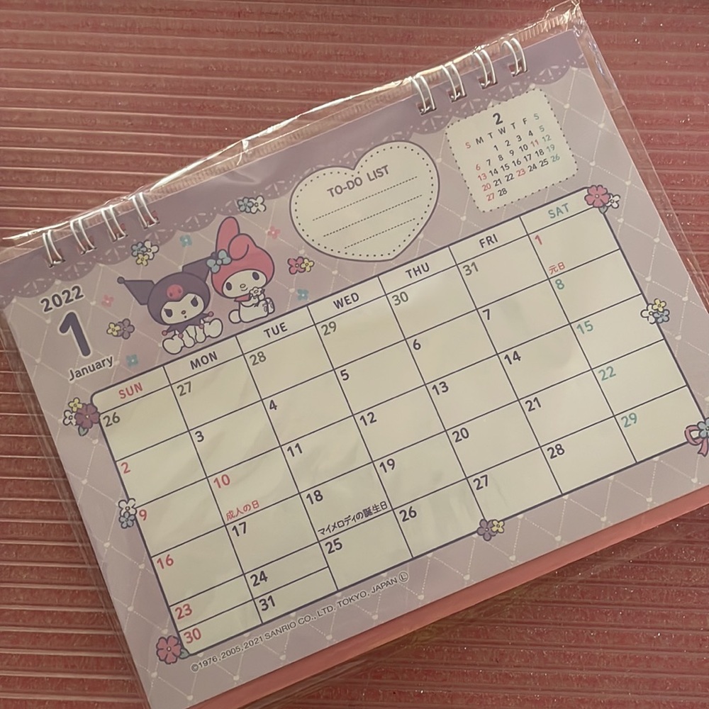 My Melody and Kuromi together offices Sanrio desk calendar 2022! Kawaii cute!